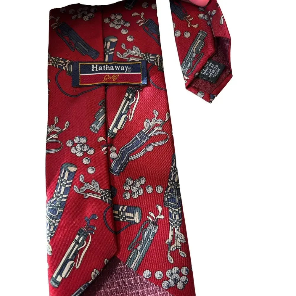 Hathaway Golf Silk Mens Neck Tie Novelty Image with‎ Golf Club Bag Burgundy